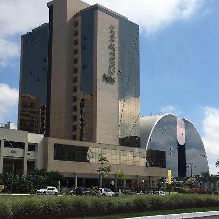 Cullinan Brasilia Flat Particular Em Hotel Junto Ao Shopping - Sem Cafe Bagian luar foto